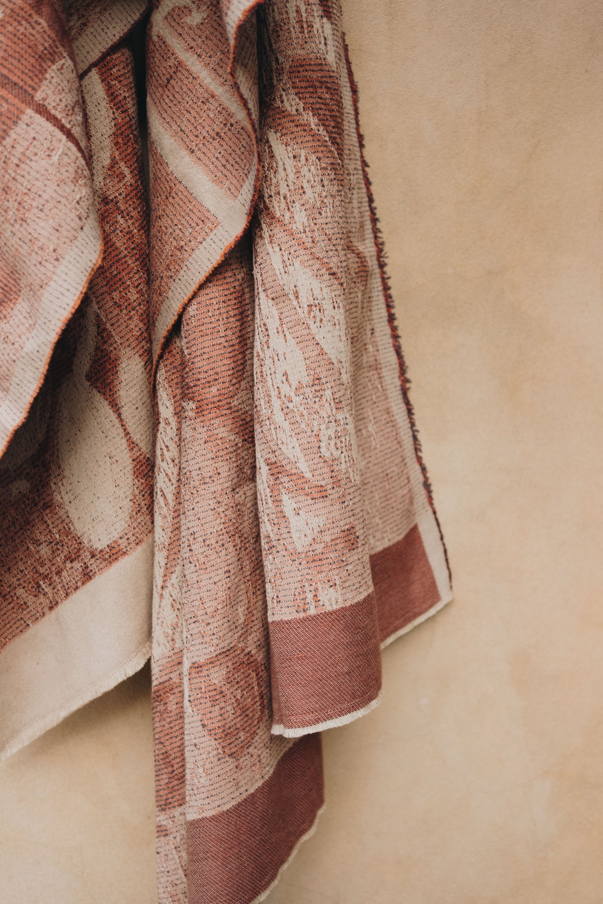 Rust Watercolour Jacquard Throw