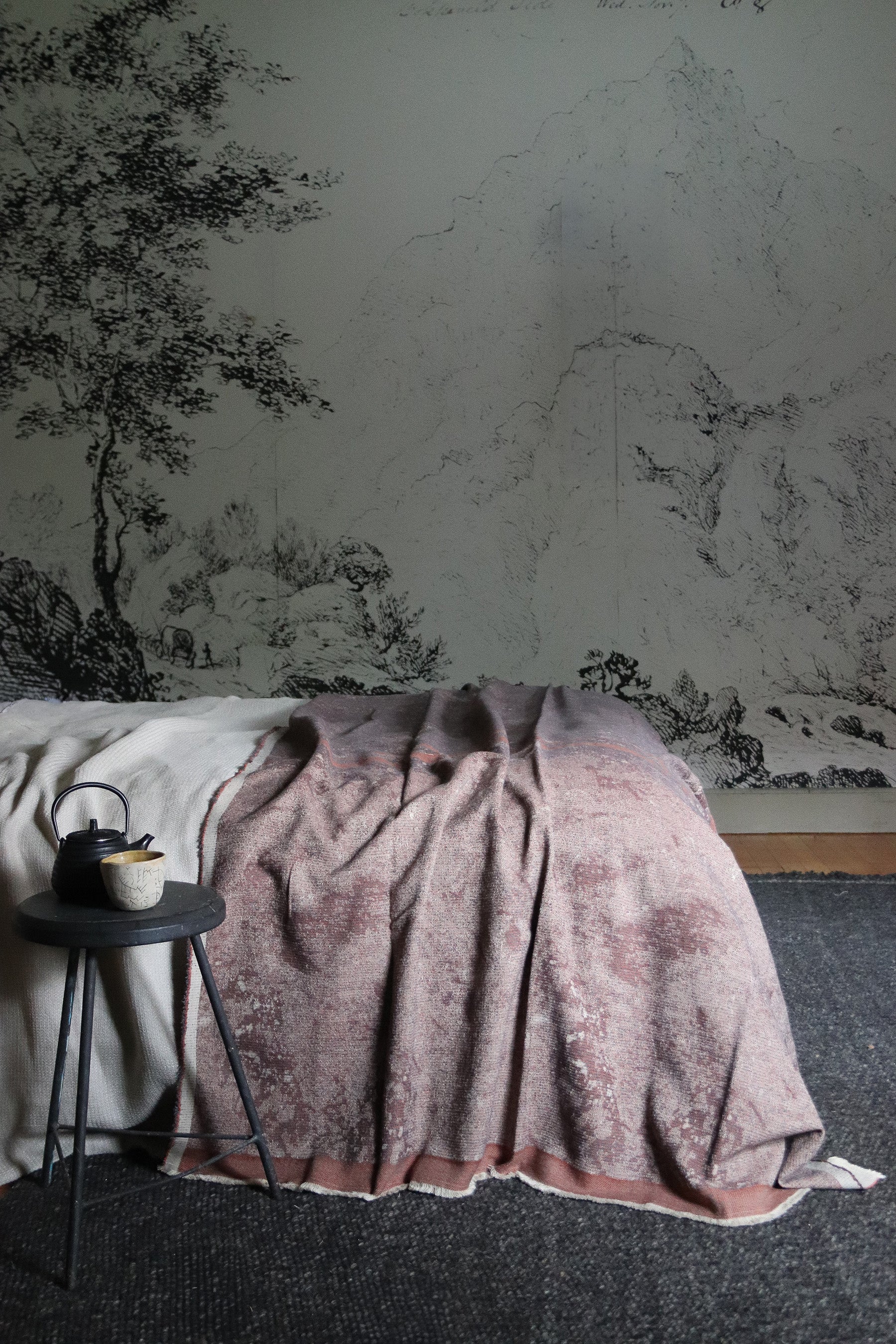 Rust Dolerite Jacquard Throw