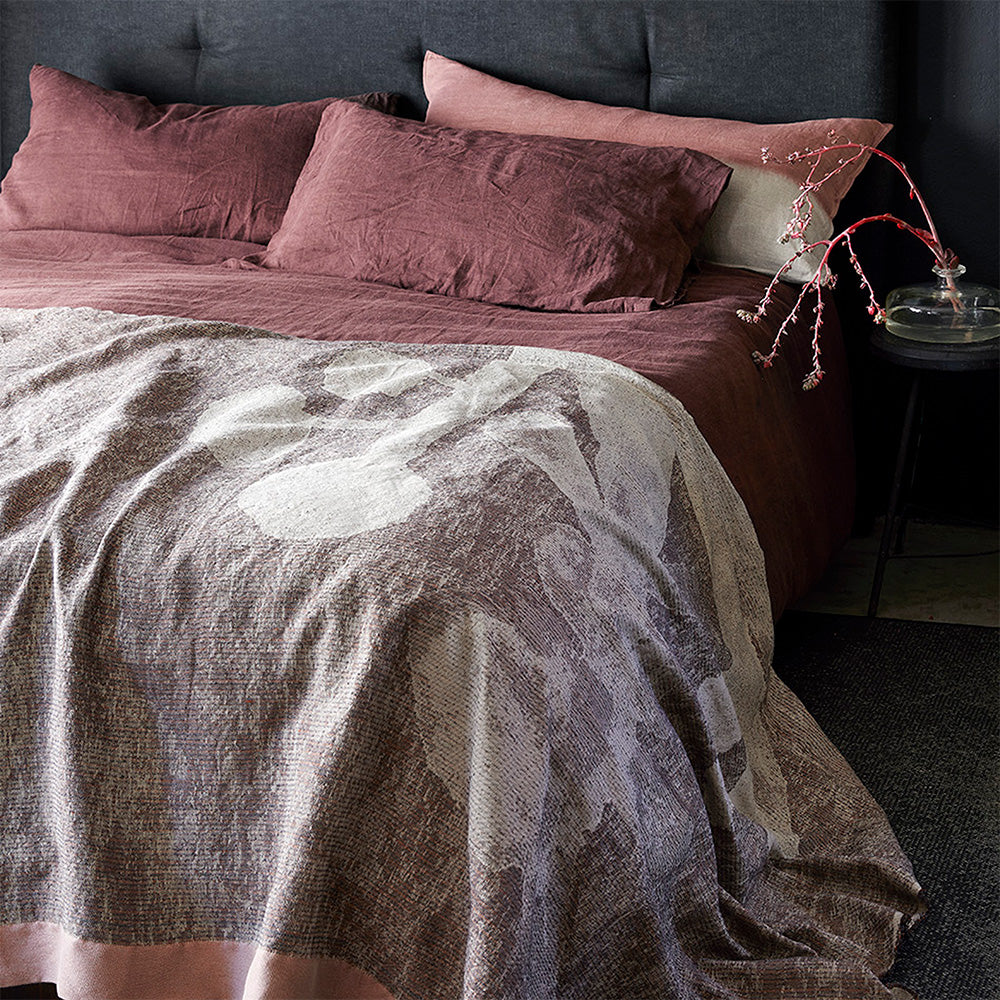 XL Pink Watercolour Throw