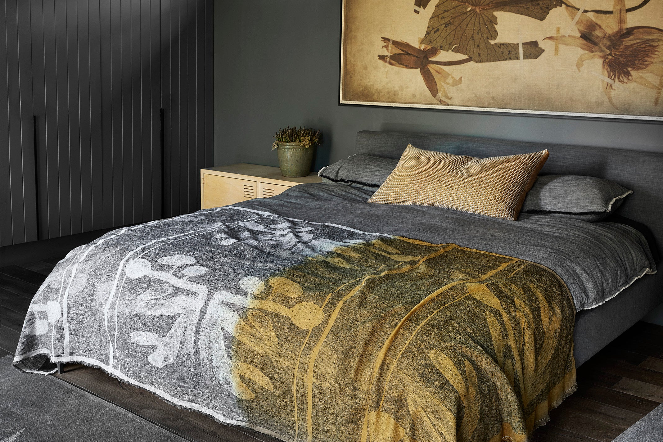 Charcoal Watercolour Jacquard Throw