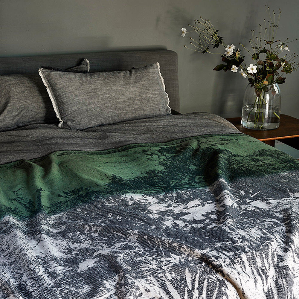 Aloe Hill Jacquard Throw